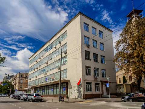 комерційна за адресою Спаська вул., 9