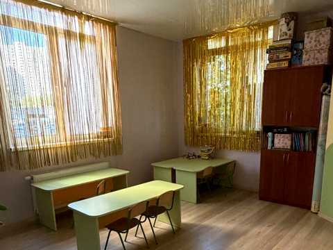 комерційна за адресою Соломії Крушельницької вул., 15