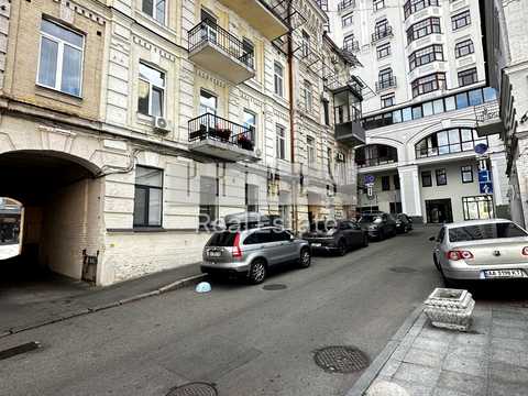 квартира за адресою Тараса Шевченка пров., 13/21