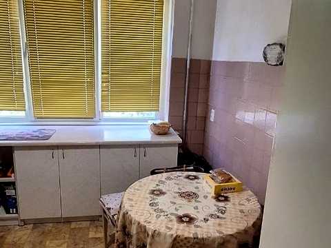 квартира за адресою Наукова вул., 34