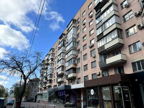 квартира за адресою Велика Васильківська вул. (Червоноармійська), 102