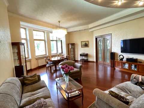 квартира по адресу Георгиевский пер., 5