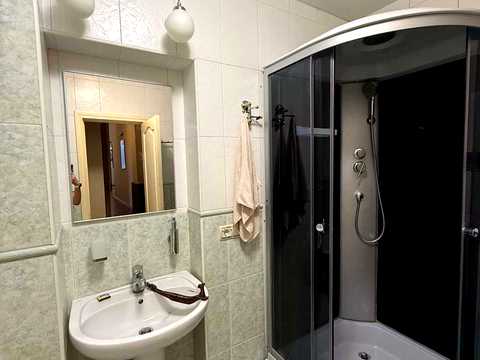 квартира за адресою Ніжинська вул., 64