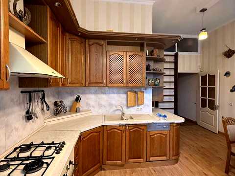 квартира за адресою Ніжинська вул., 64