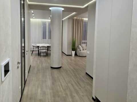 квартира за адресою Космонавтів просп., 49