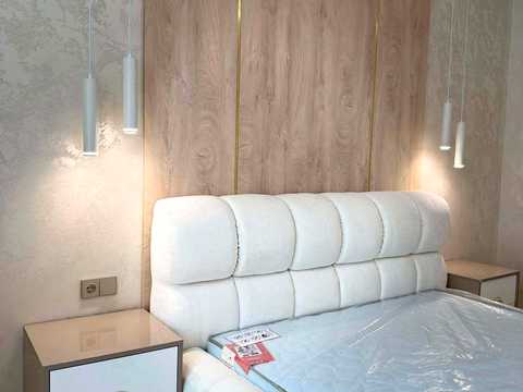 квартира по адресу Співдружності ул., 8