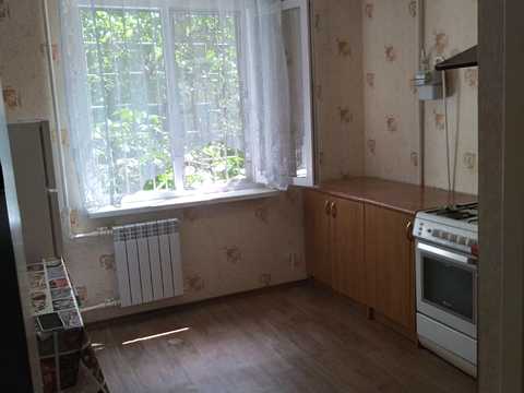квартира за адресою 40-річчя Оборони Одеси вул., 8