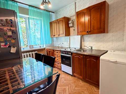 квартира за адресою Митрополита Василя Липківського вул. (Урицького), 5