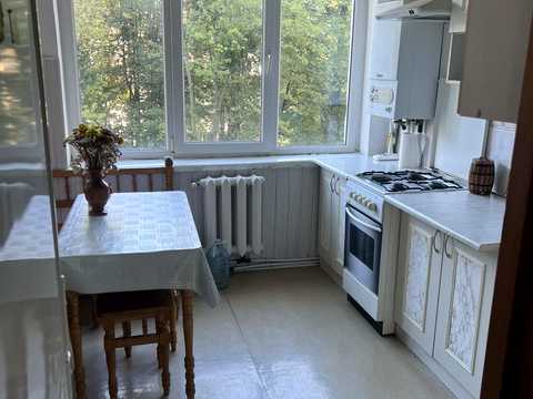 квартира за адресою Наукова вул., 29