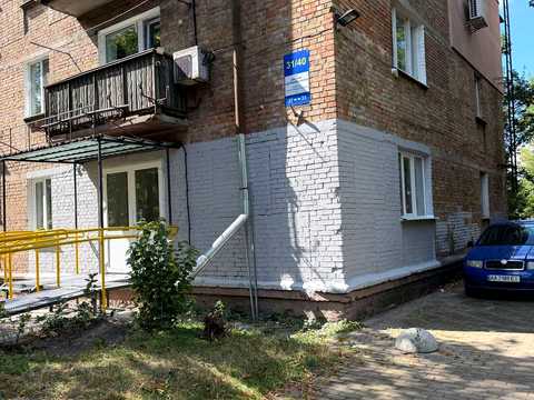 комерційна за адресою Данила Щербаківського вул. (Щербакова), 31/40