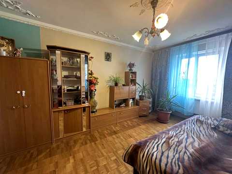 квартира за адресою Хорольська вул., 3