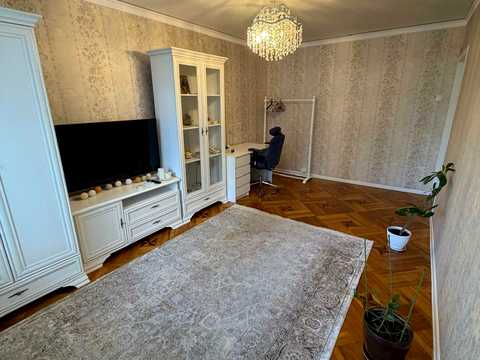 квартира за адресою Червоної Калини просп. (Володимира Маяковського), 37-А