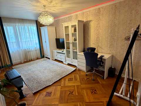 квартира за адресою Червоної Калини просп. (Володимира Маяковського), 37-А