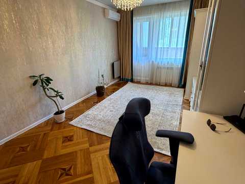 квартира за адресою Червоної Калини просп. (Володимира Маяковського), 37-А