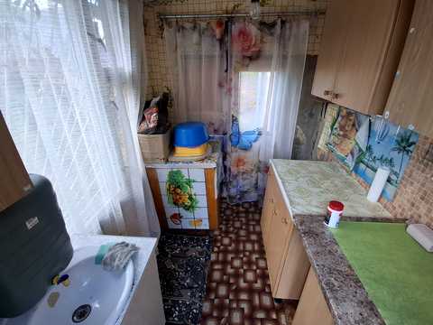 дом по адресу с. Кожуховка, Садова 6 СТ Ромашка