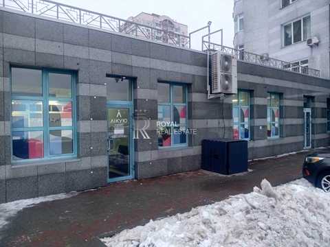 коммерческая по адресу Николая Ушакова ул., 1-В