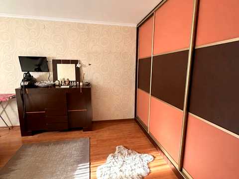 квартира за адресою Володимира Великого вул. (Артема), 105