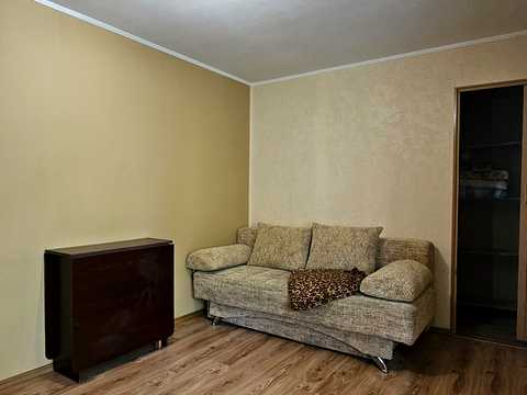 квартира по адресу Героїв Небесної Сотні ул. (Червоноармійська), 46