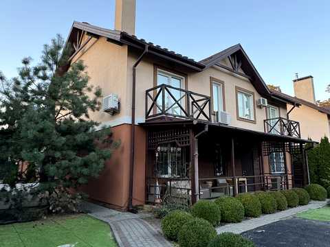 дом по адресу Лисенка ул. (Надсонова)