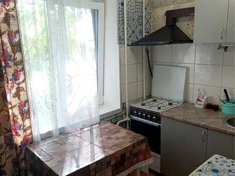 квартира за адресою Ореста Левицького вул. (Академіка Курчатова), 14