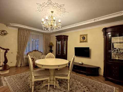 будинок за адресою Лисенка вул. (Надсонова)