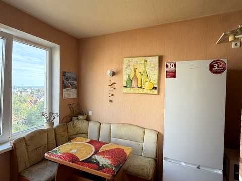 квартира за адресою Бакинська вул., 37