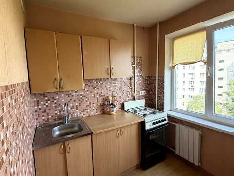 квартира за адресою Бакинська вул., 37