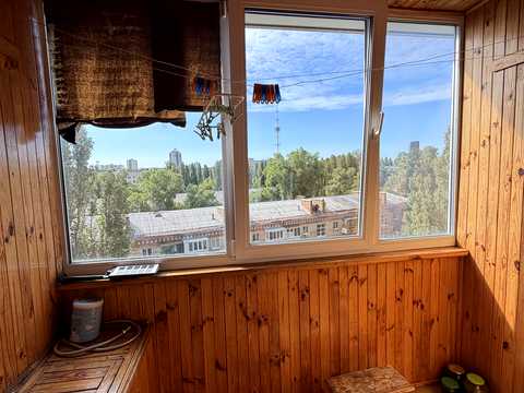 квартира за адресою Бакинська вул., 37