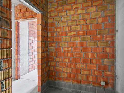 квартира за адресою Зарічна вул., 4к1