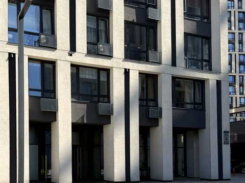квартира за адресою Зарічна вул., 4к1