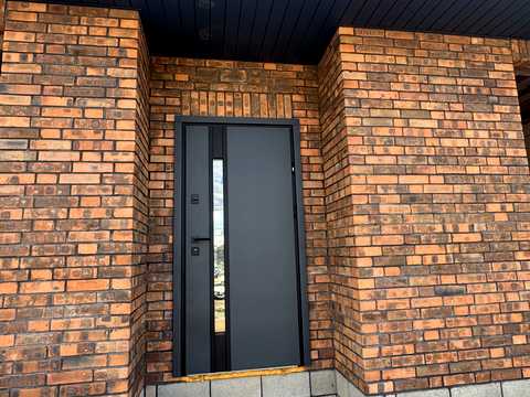 будинок за адресою Успішна