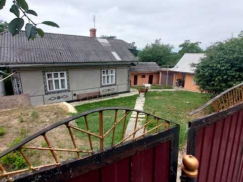 будинок за адресою про.Лісний, 15