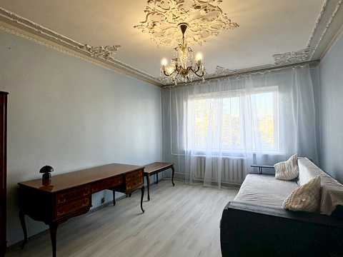 квартира за адресою Зої Гайдай вул., 9/8