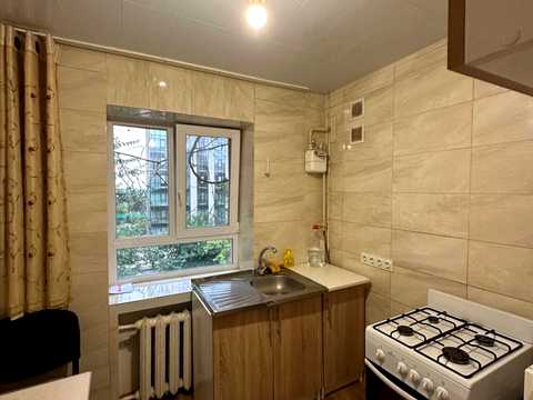 квартира по адресу Героев Крут ул. (Фурманова), 5
