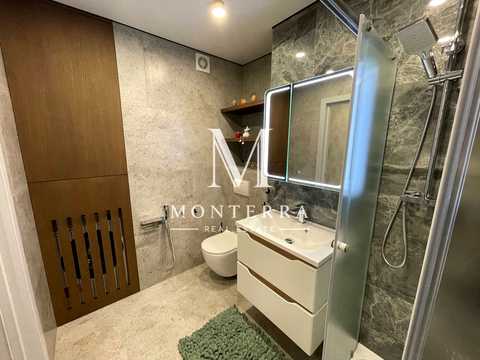 квартира за адресою Михайла Максимовича вул. (Онуфрія Трутенка), 32-Б