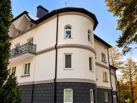 коммерческая по адресу Лісна, 12