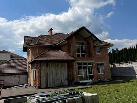 будинок за адресою с. Лісові Гринівці, Коперника