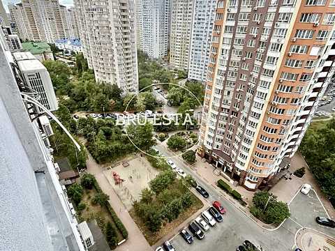квартира за адресою Урлівська вул., 38
