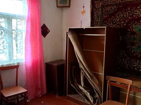 будинок за адресою смт. Лугини, Церковна вул. (Колгоспна), 5