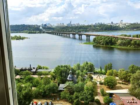 квартира по адресу Павла Тычины просп., 2