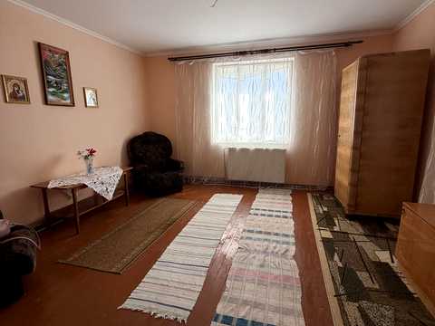 будинок за адресою с. Медведівці, Центральна