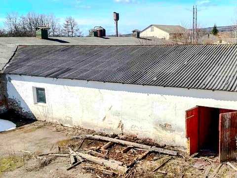 комерційна за адресою Світанкова, 59