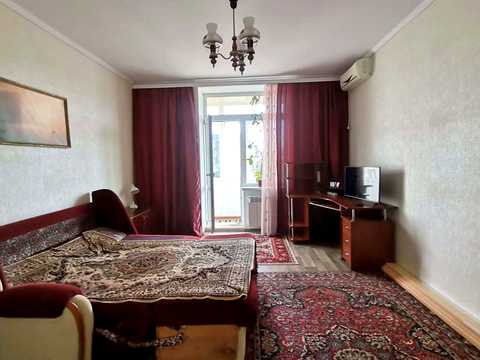 квартира за адресою Сталеварів вул., 11