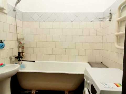 квартира за адресою Сталеварів вул., 11