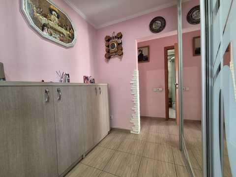 квартира за адресою Леся Курбаса вул., 2