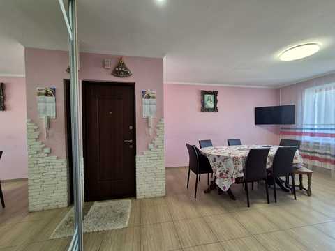квартира за адресою Леся Курбаса вул., 2