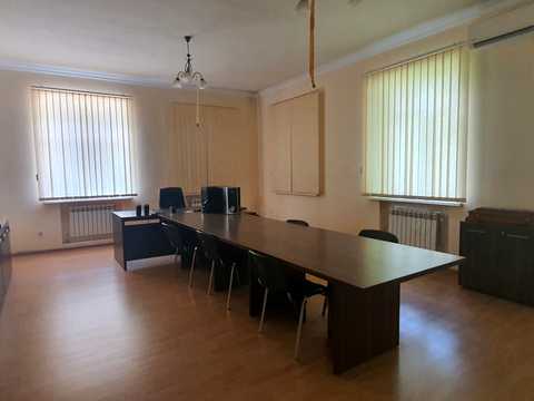 коммерческая по адресу Овруч, Шухевича, 17