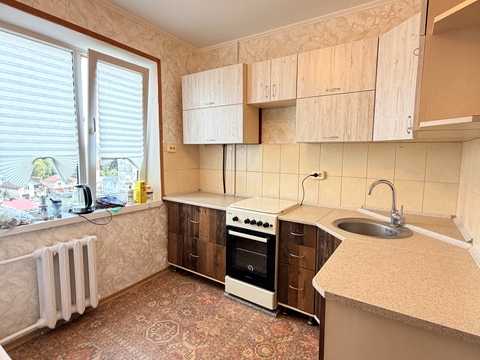 квартира за адресою Хмельницький, Вишнева вул., 135