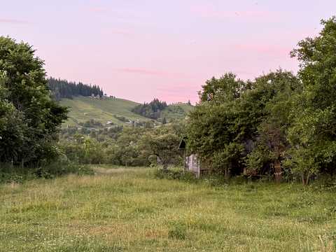 ділянка за адресою с. Красник, Зарічна