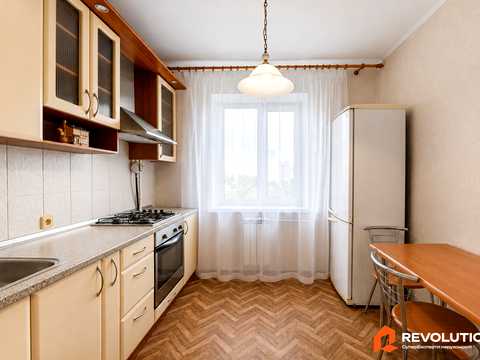 квартира за адресою Тростянецька вул., 3
